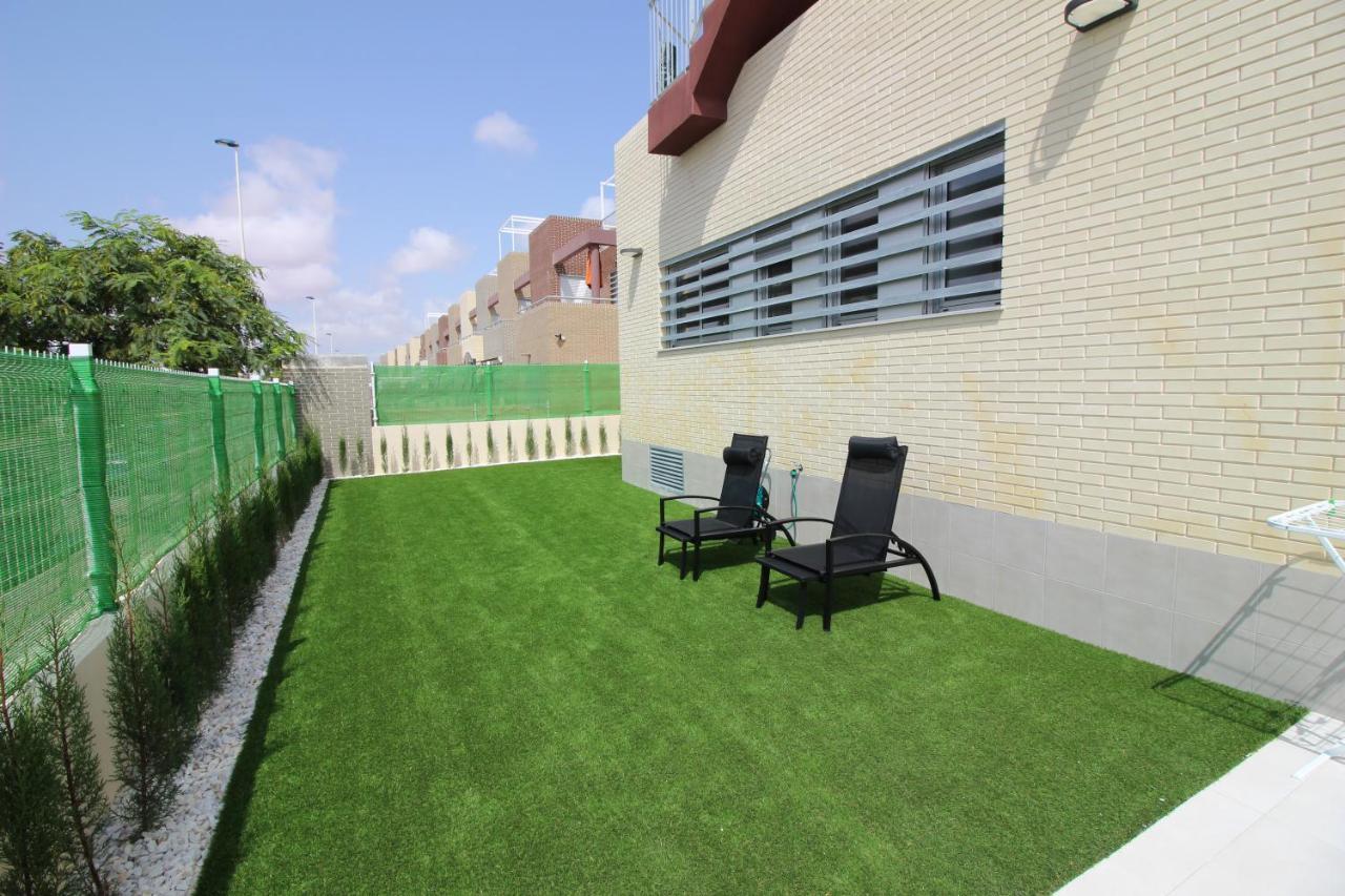شقة Vivienda Aguas Nuevas Familiar & Deportivo تورّيفيِخا المظهر الخارجي الصورة