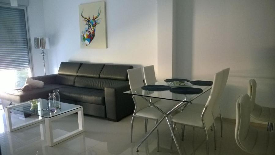 شقة Vivienda Aguas Nuevas Familiar & Deportivo تورّيفيِخا المظهر الخارجي الصورة